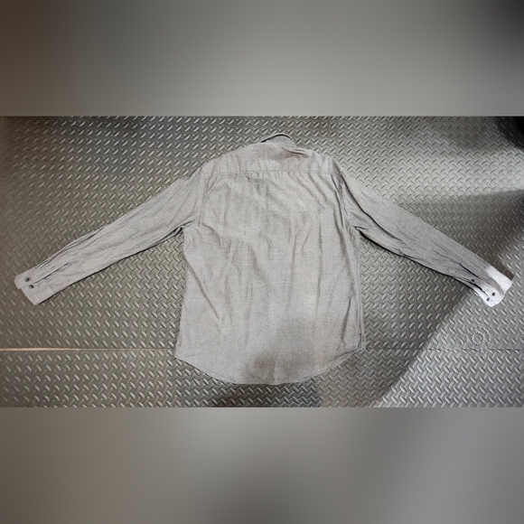 Urban Heritage Button Down - Picture 2 of 6